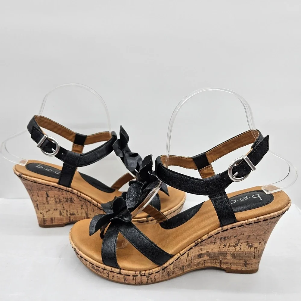 B.O.C. Black Floral T-Strap Cork Wedge Sandals Women Size 8